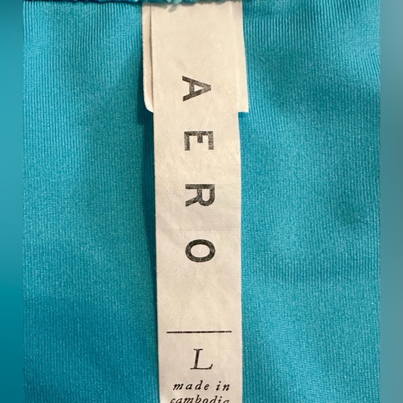 Aero Ribbed Bikini Set M/L - Picture 3 of 4